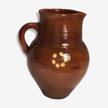 Glazed terracotta jug