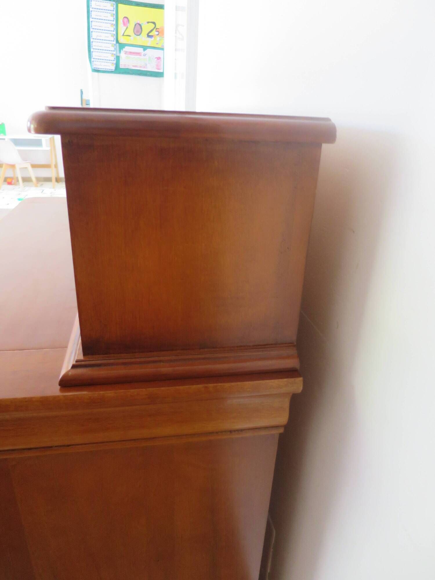 Vintage commode secretary dressing table sliding top 7 drawers cherry wood
