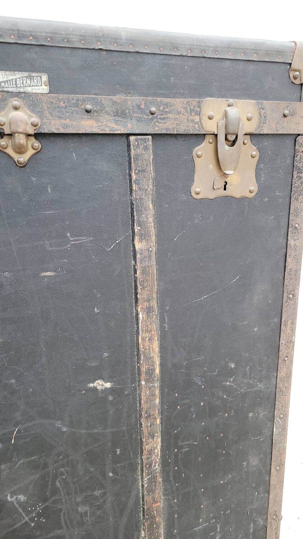 Cabin trunk from the brand "La Malle Bernard" Paris - 1900s