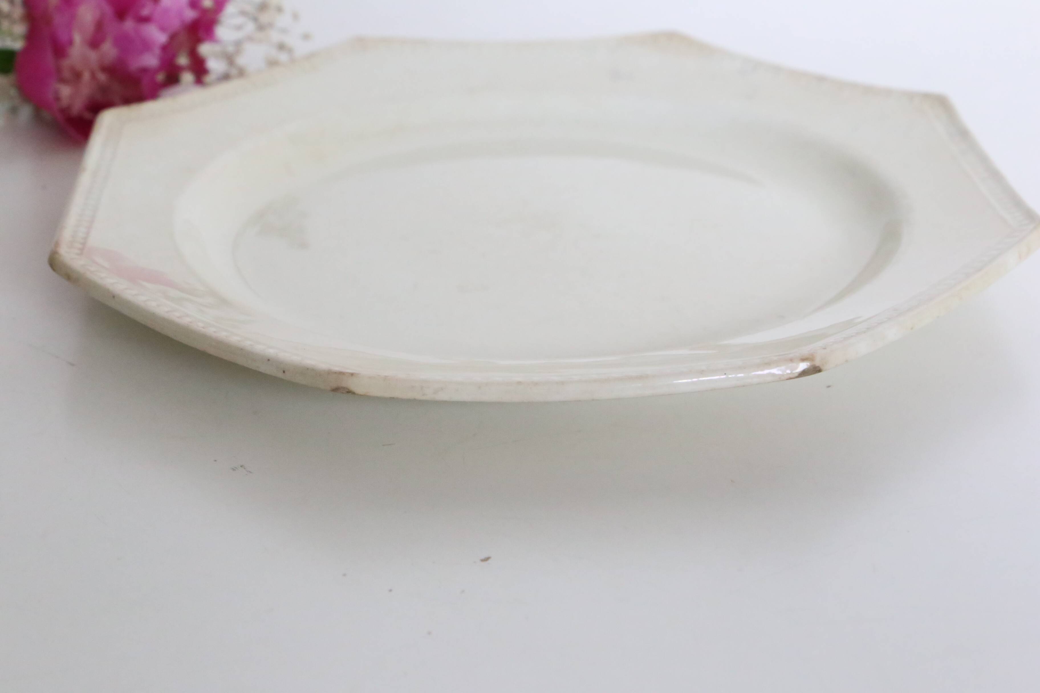 Creil and Montereau plates, 19th century, Perle model, ivory / set of 3