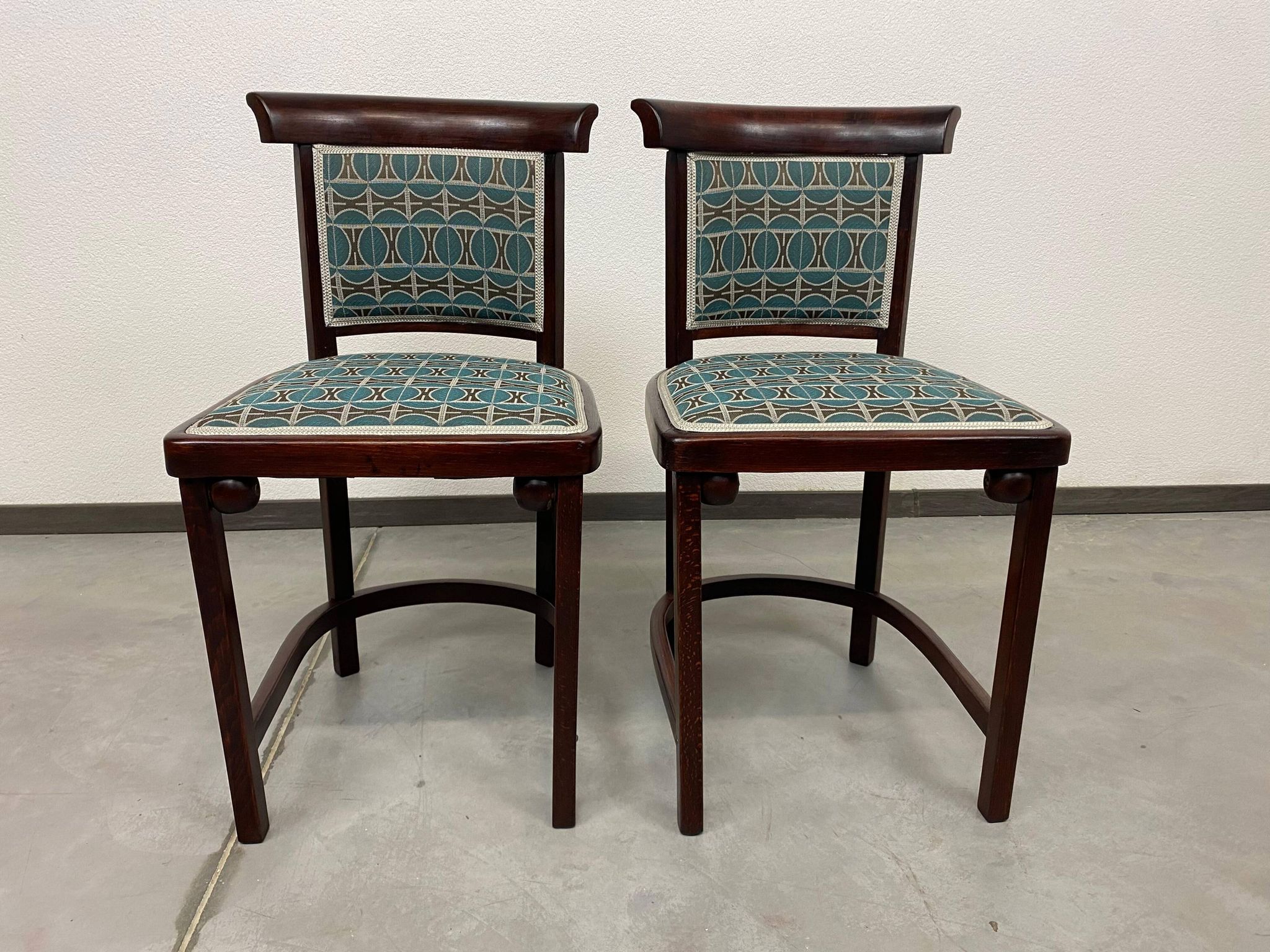 Armchair pair no. 423 by Josef Hoffmann for J&J Kohn