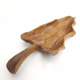 Top basket in vintage wood leaf shape