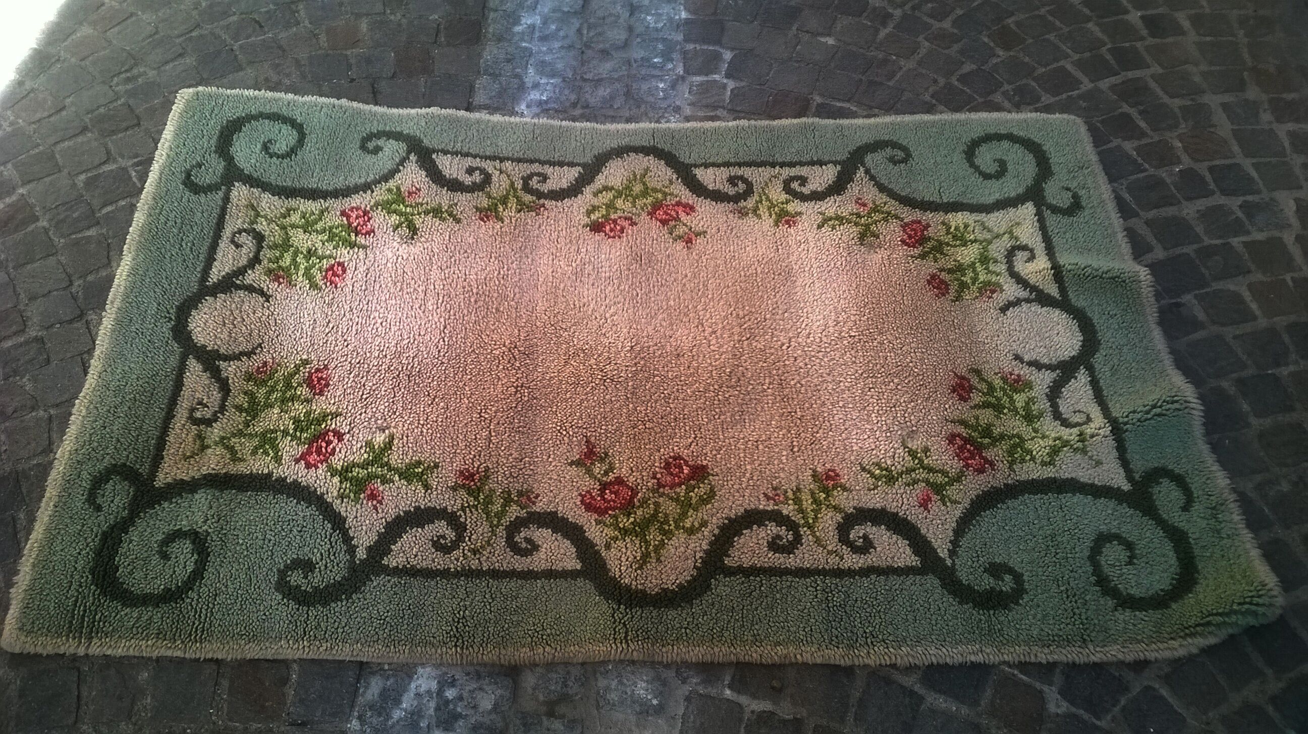 Tapis en laine 113x175cm