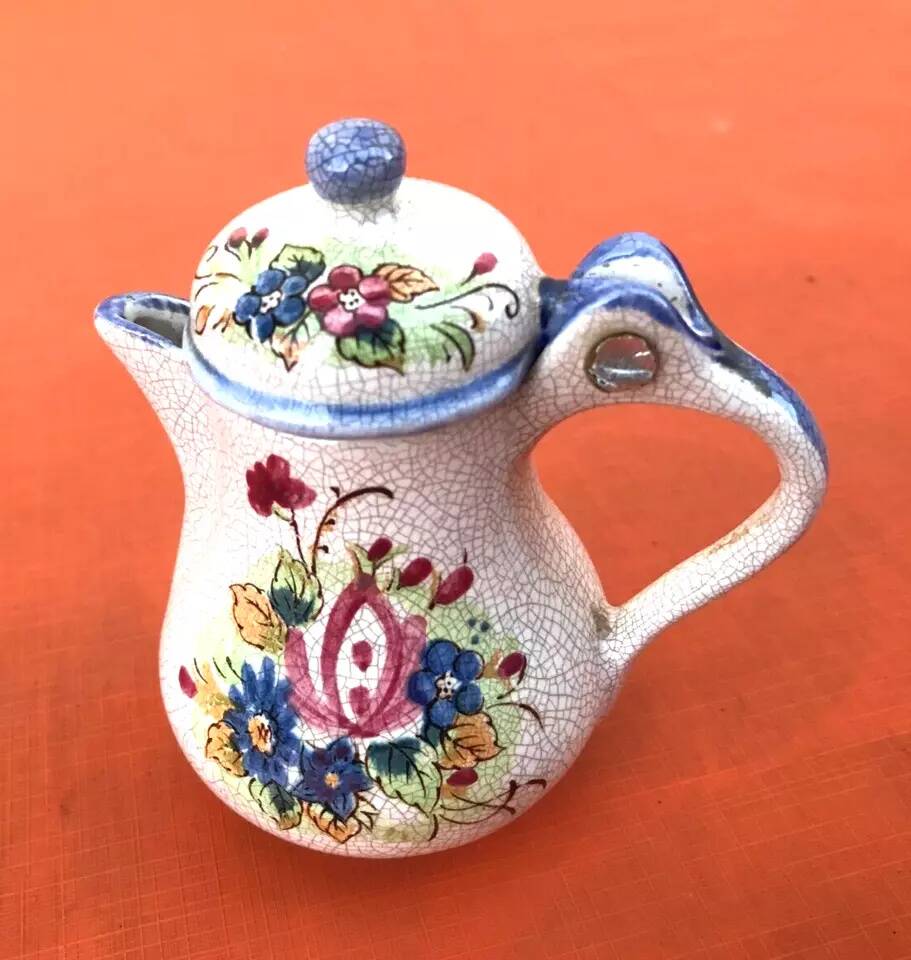 Japanese Ceramic Teapot Pourer