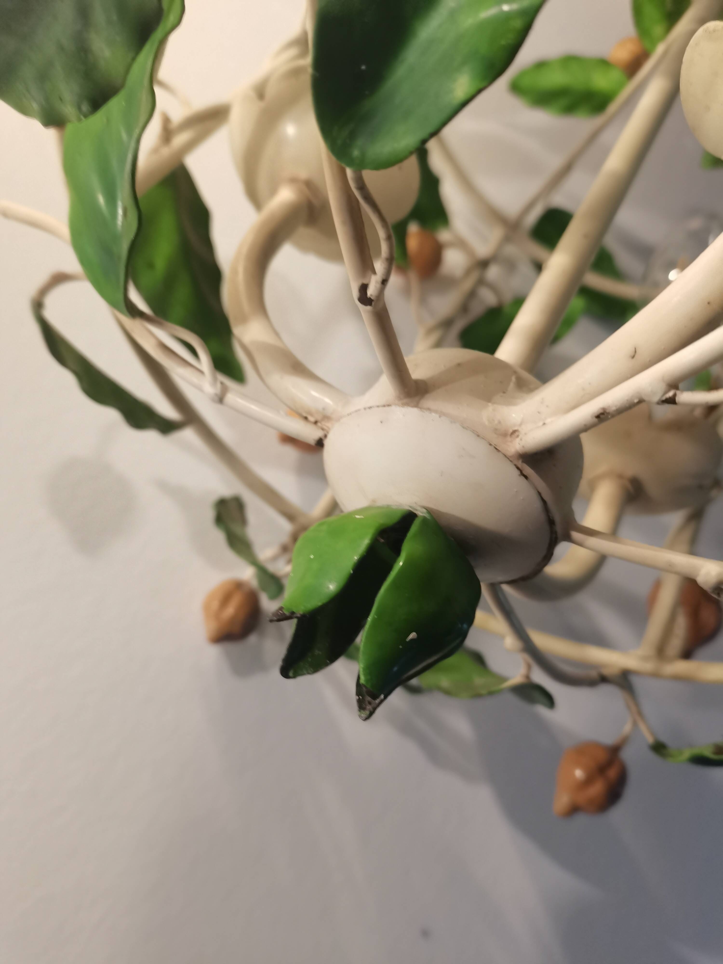 Italian Toleware chandelier from the 1960s