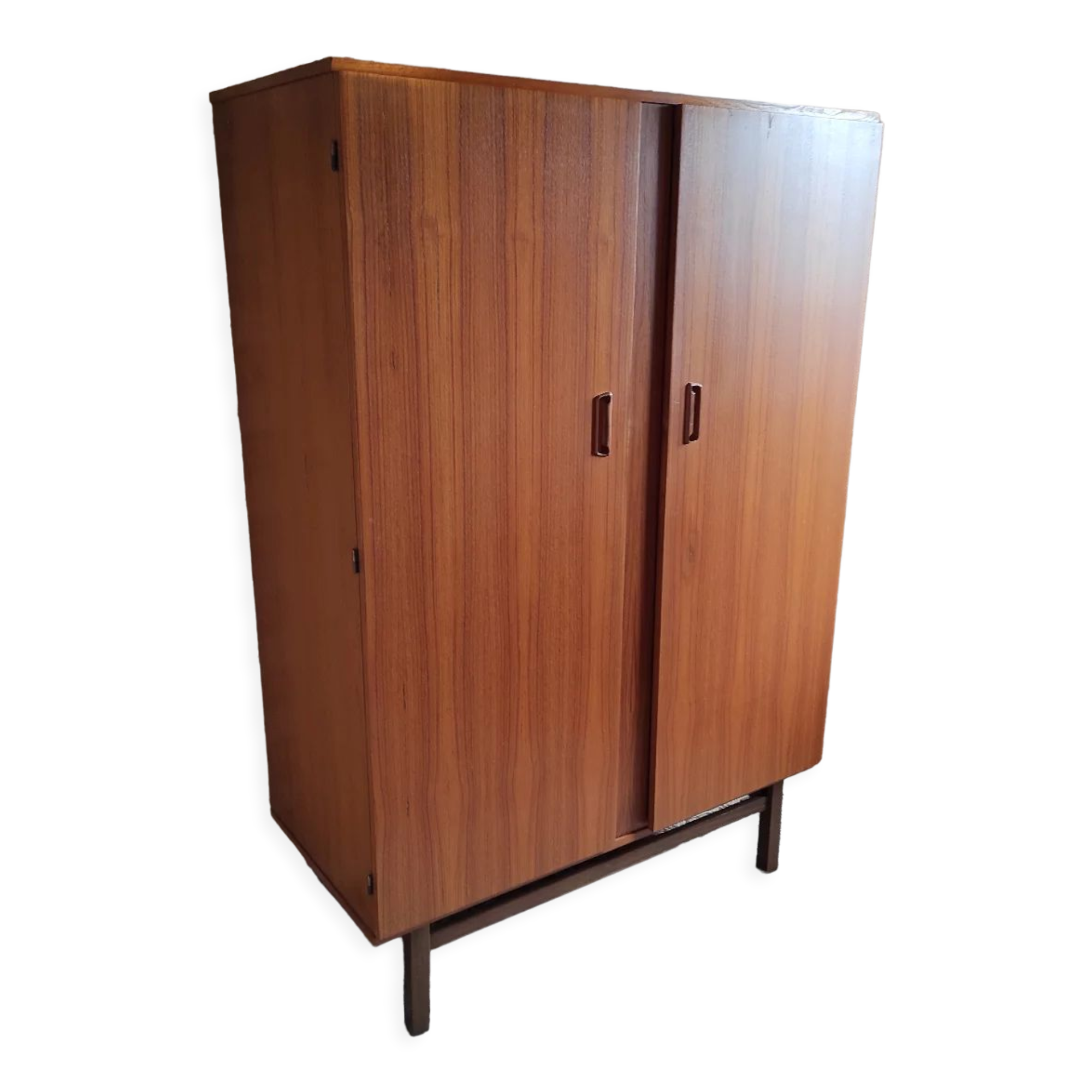 Scandinavian style 2 door wardrobe