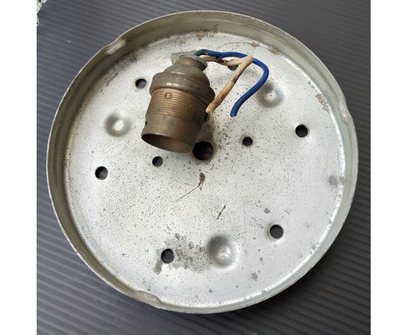 Chiselled glass ceiling