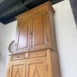 Two-body grocery cabinet 1900