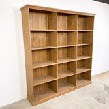 Armoire de rangement en bois de pin