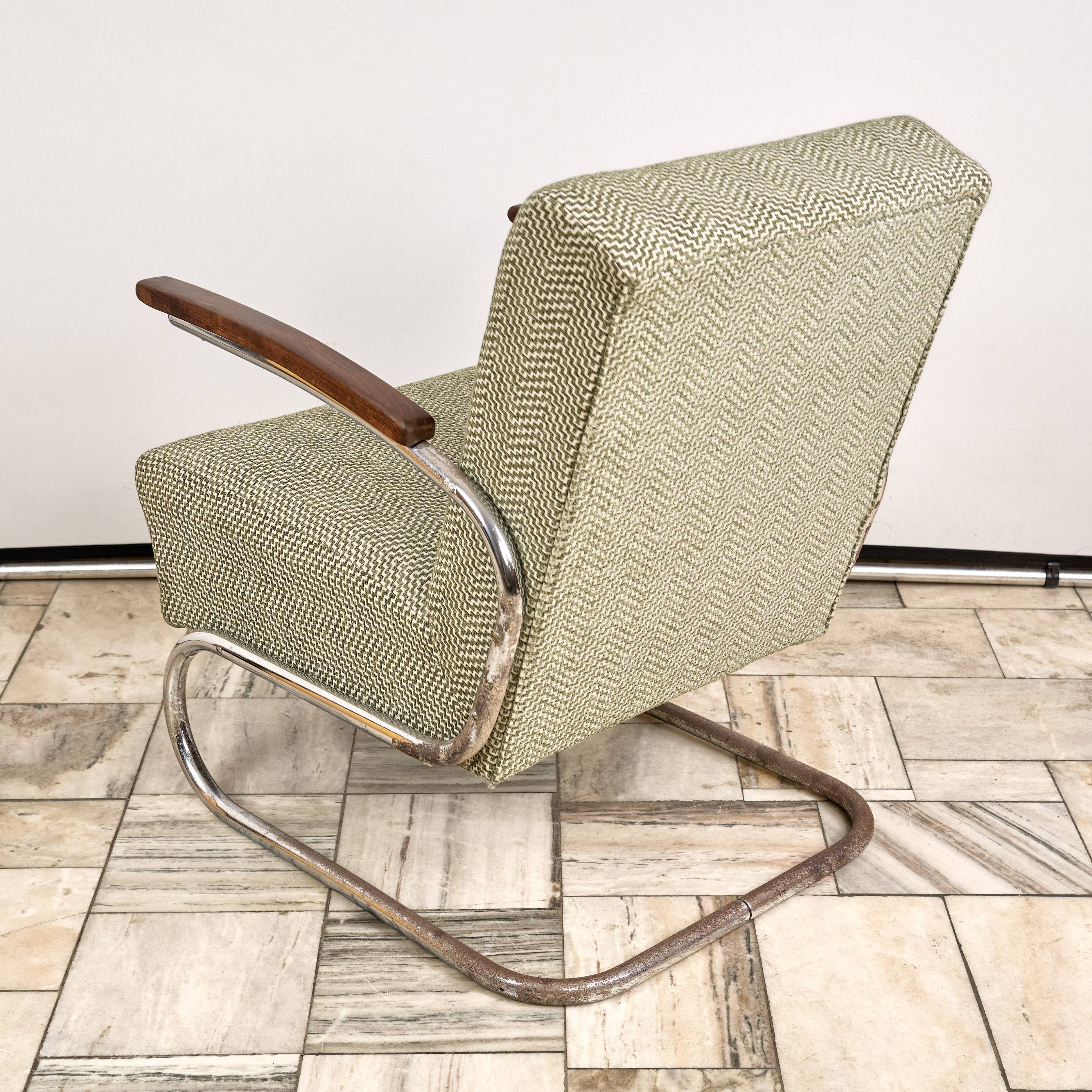 Cantilever Bauhaus Armchair S-411, Thonet, 1930s, Czechoslovakia