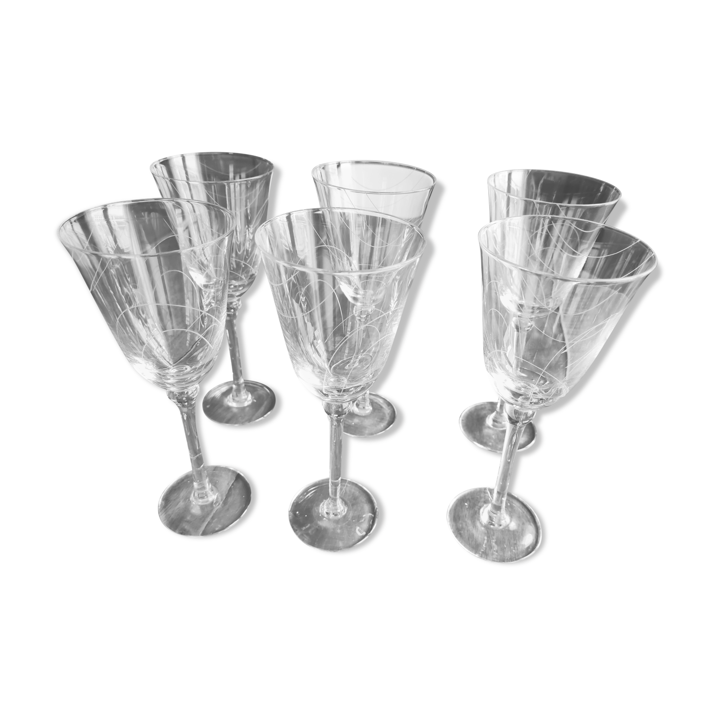 Set of 6 tulip shape wine glasses in voluted glass