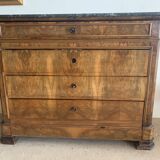 Restoration style 4-drawer chest of drawers with marble top, very good condition
