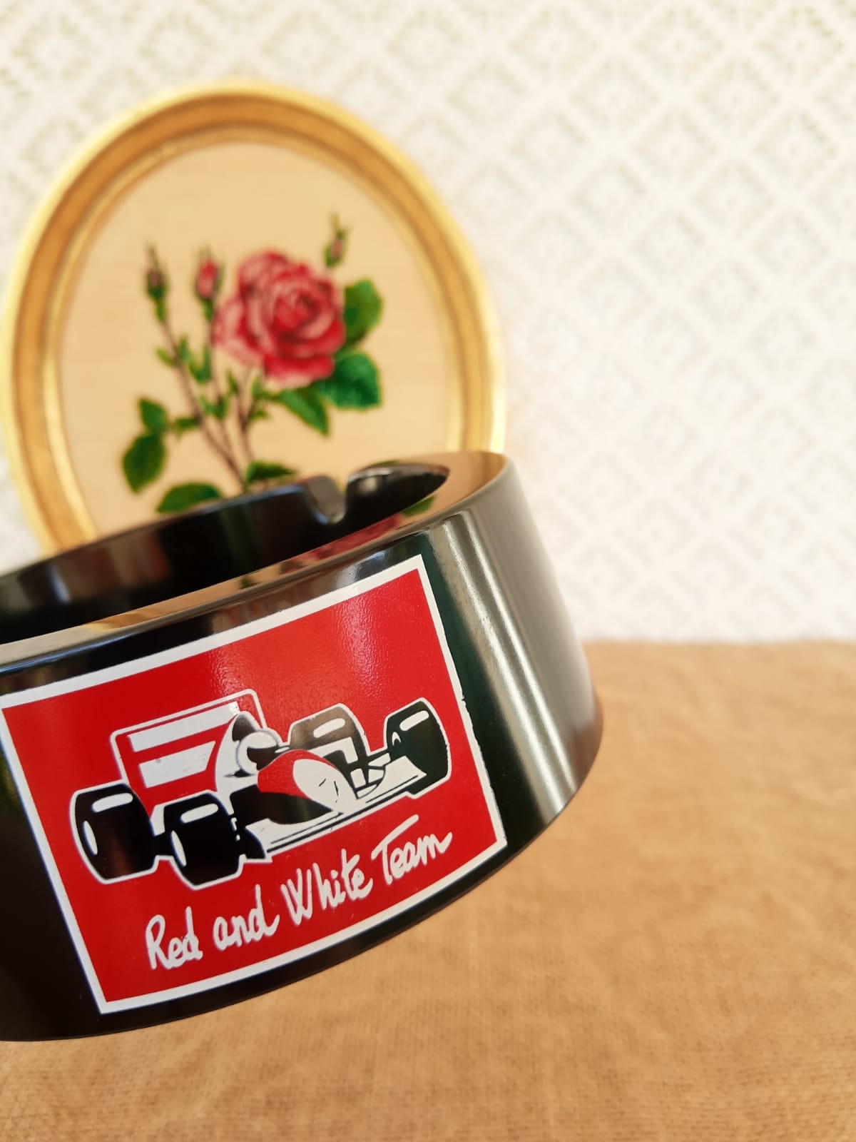 Malboro formula 1 plastic advertising ashtray