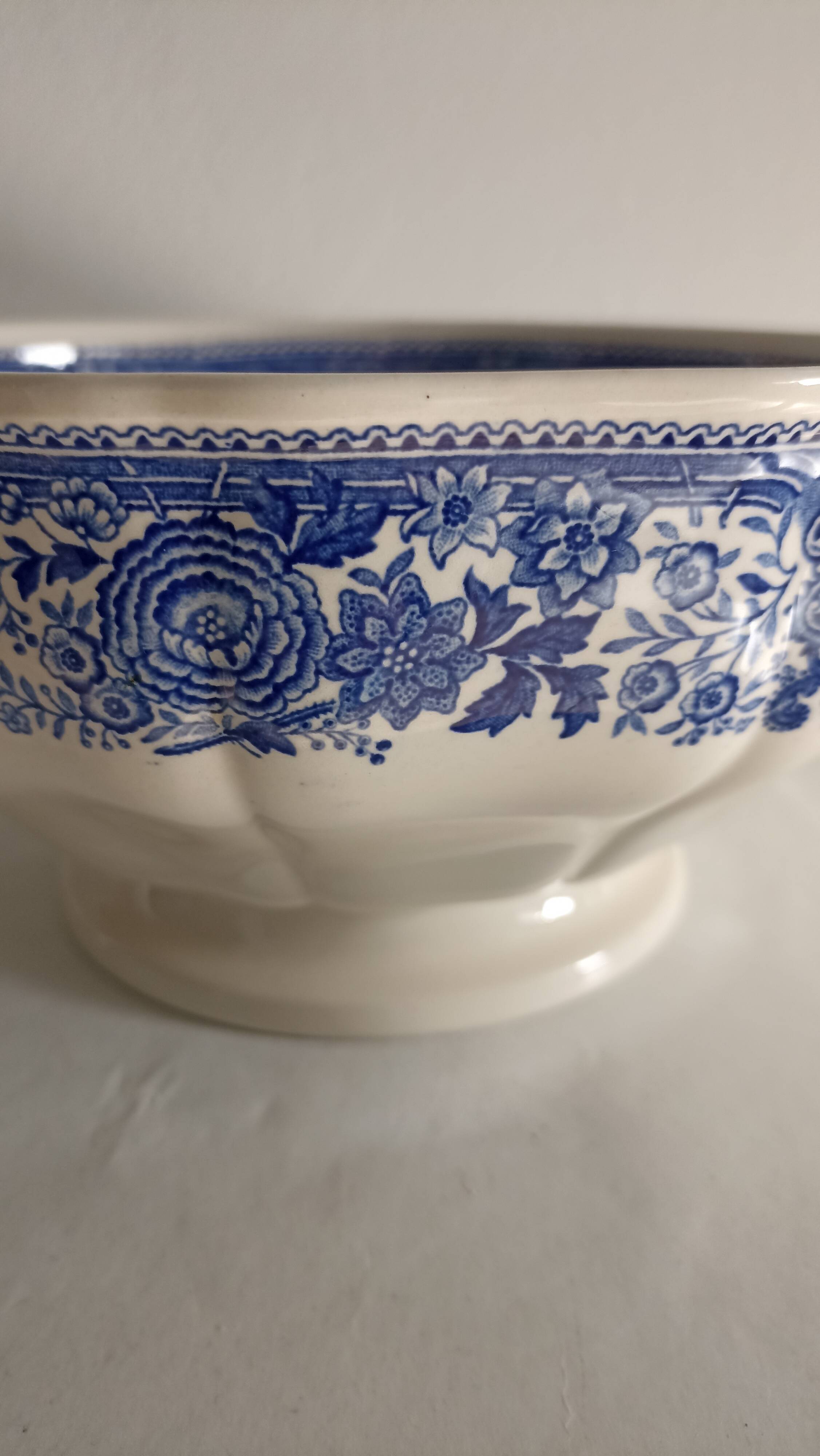 Villeroy and Boch salad bowl