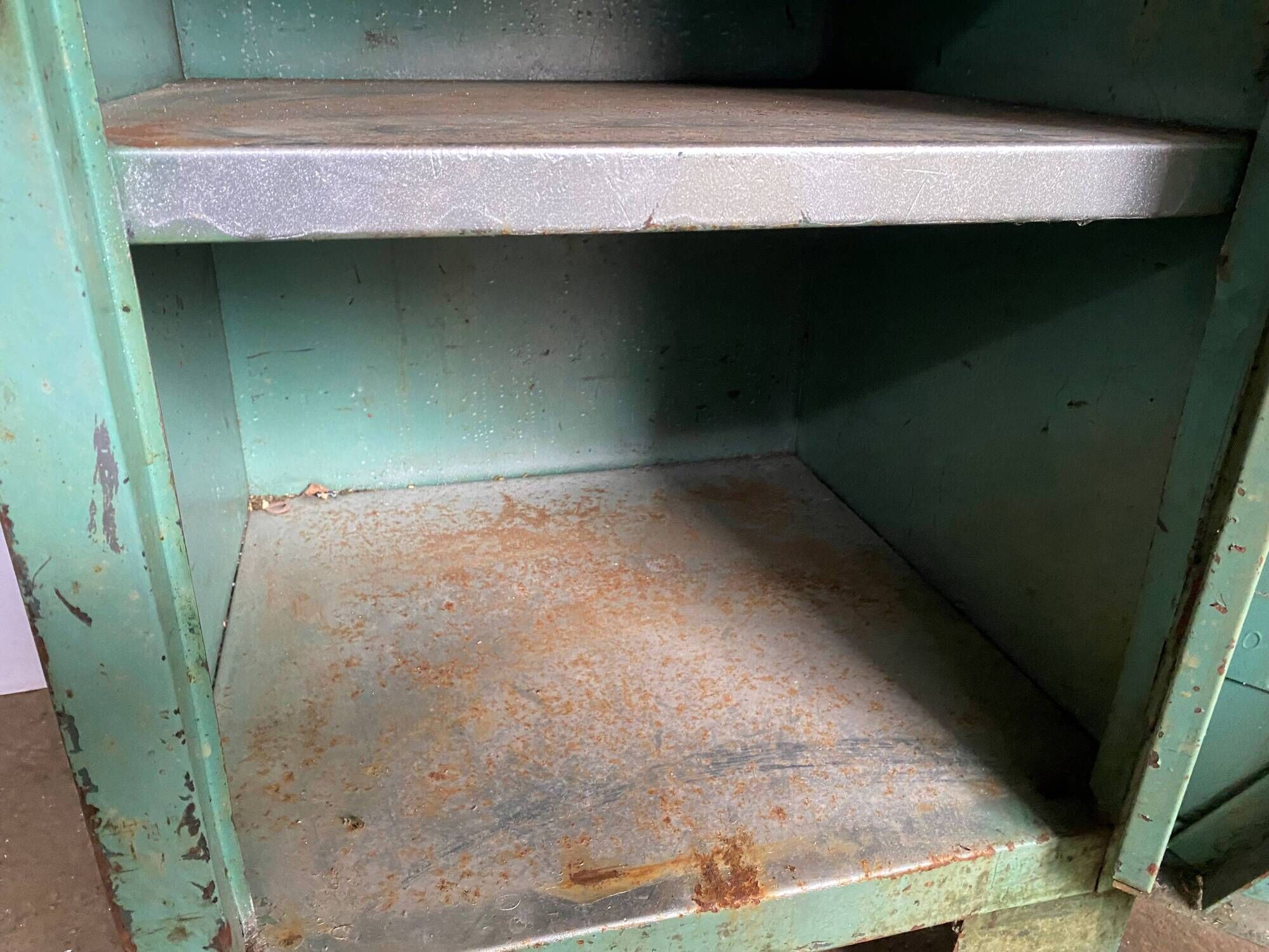 Cabinet with 1 door and 1 industrial metal drawer, 1950
