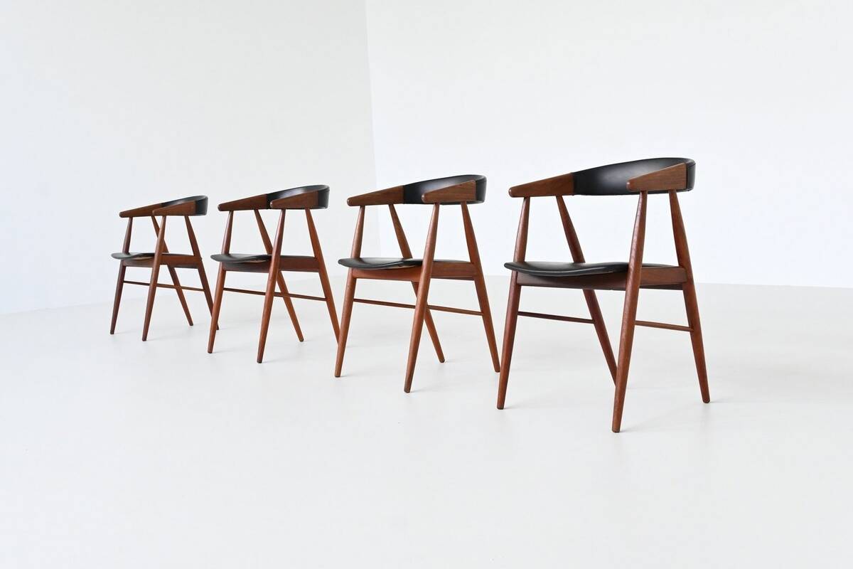 Teak chairs by Aksel Bender Madsen and Ejnar Larsen, Denmark 1960.