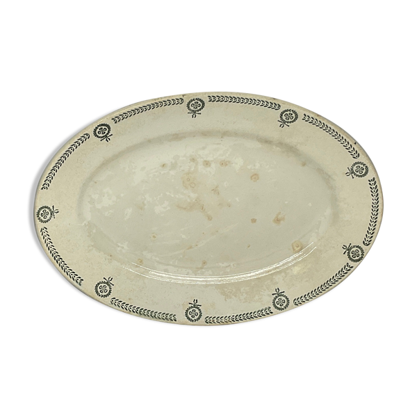 Plat de service ovale «Faïencerie de Castres »