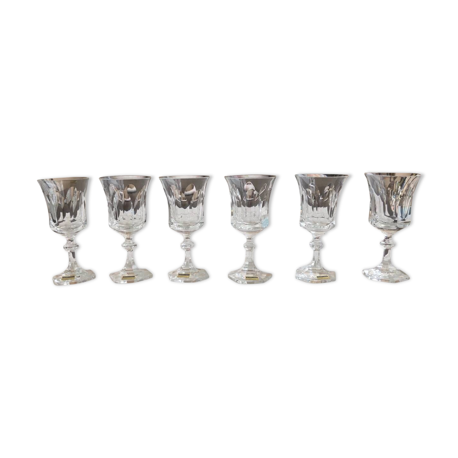 Set of 6 Villeroy and Boch crystal burgundy glasses