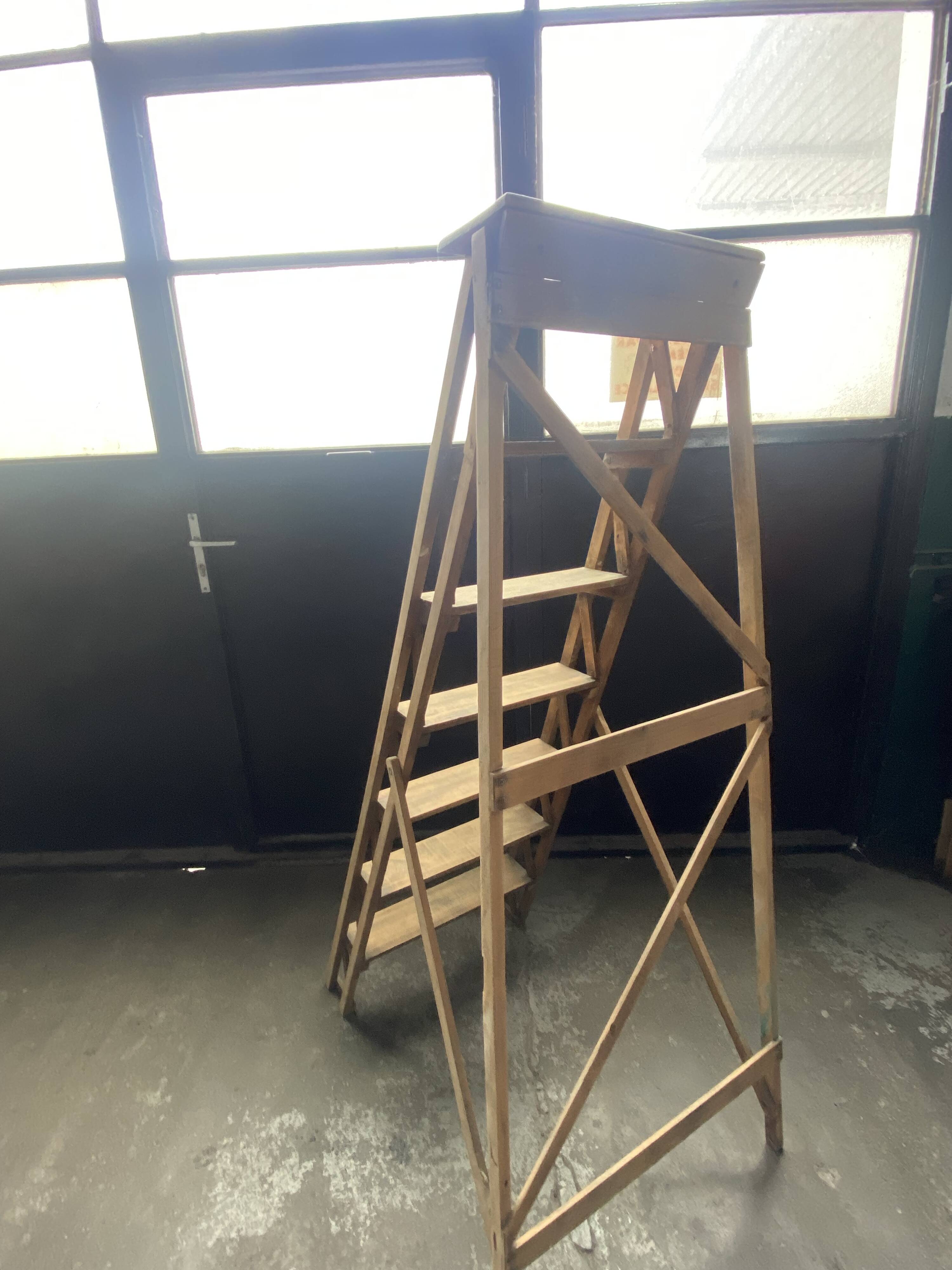 Stepladder