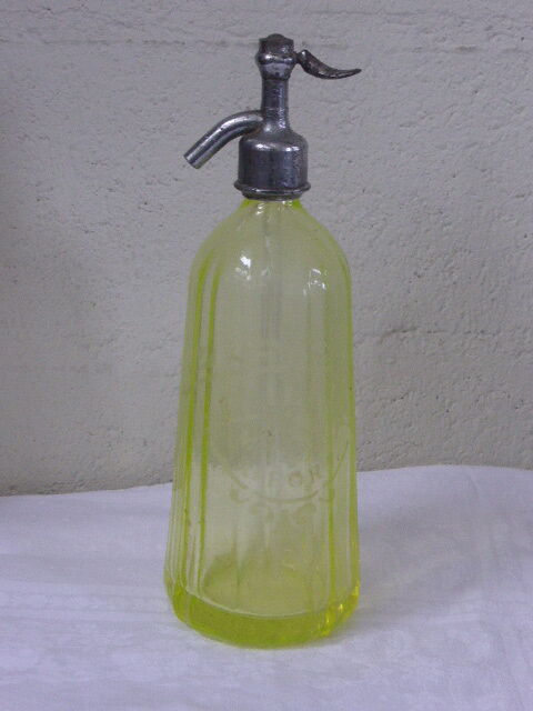 Siphon glass faceted yellow, blown, Art Deco period, dated 1934, FILLIAT, Maisons Alfort, very old and rare