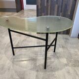 Asymmetrical tripod coffee table in granite glass, vintage bean shape, an50s
