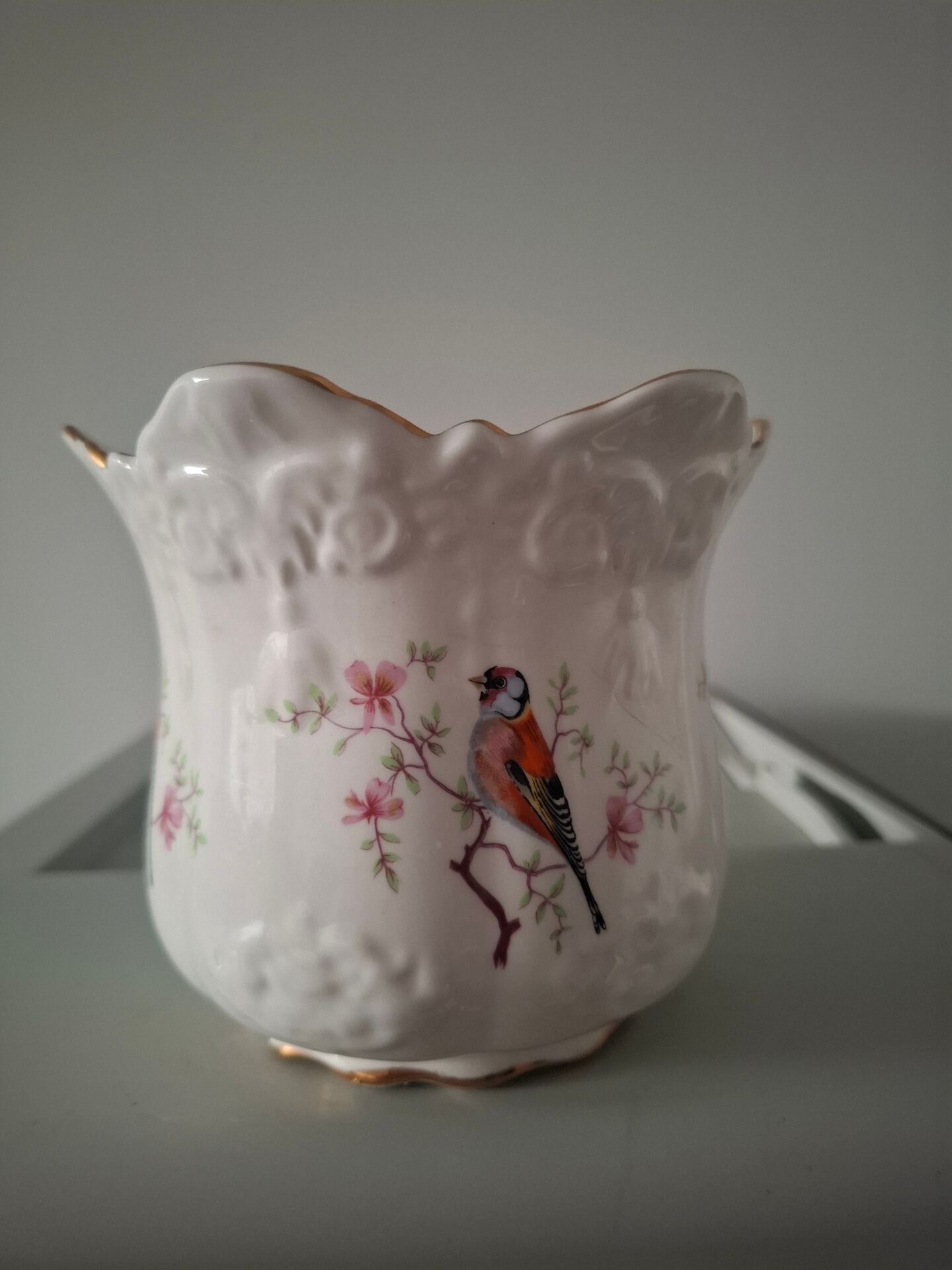 Old porcelain cache pot or trinket dish
