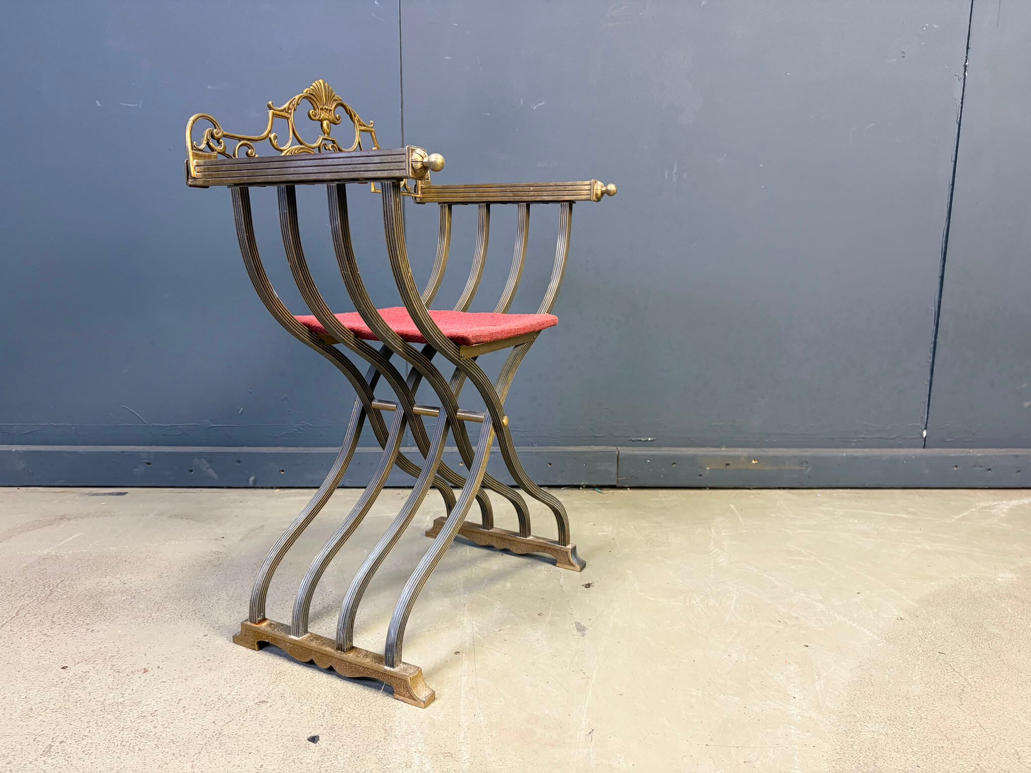 Renaissance style Dante chair, 1960s