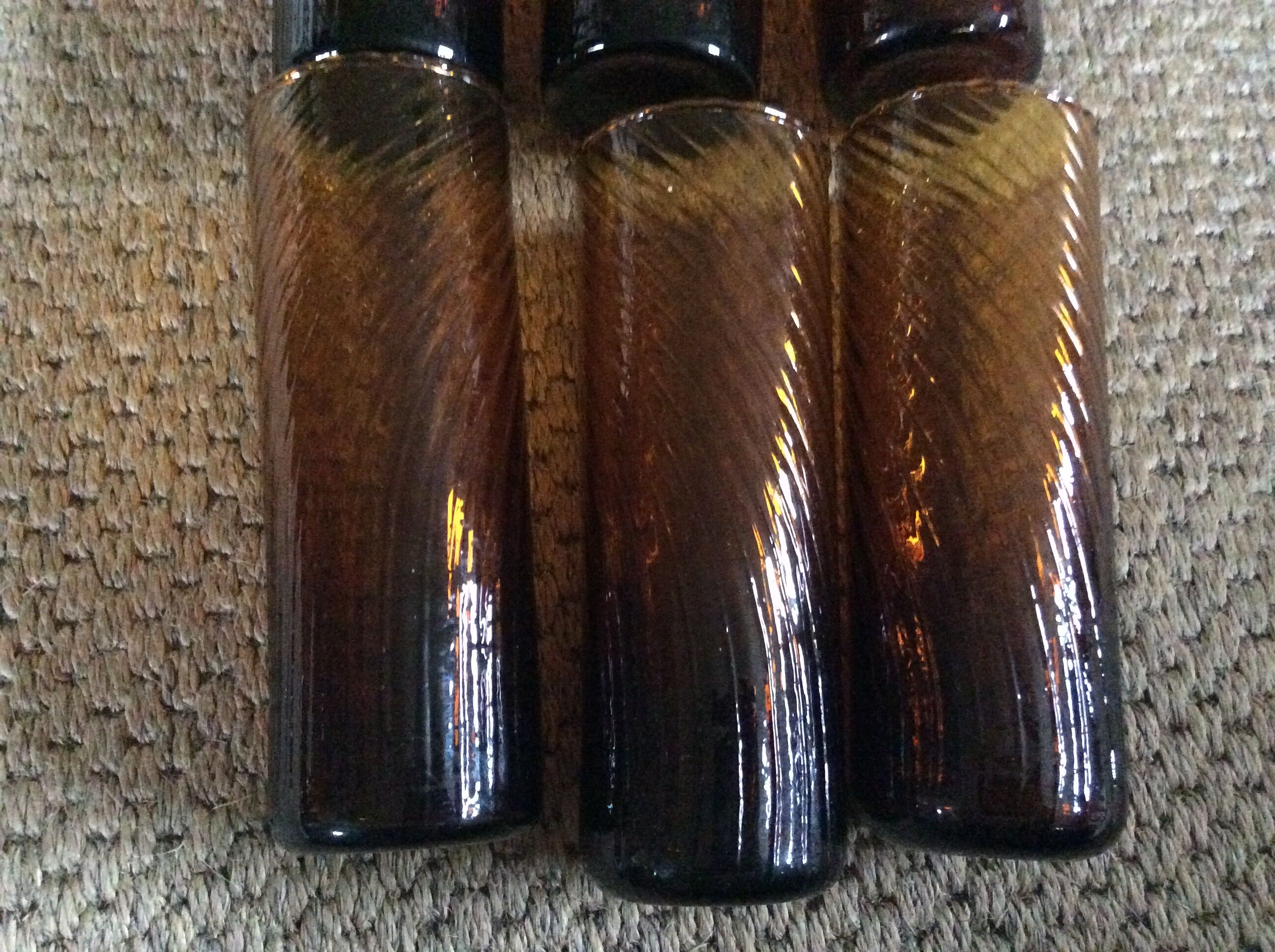 Série de 6 verres ambres