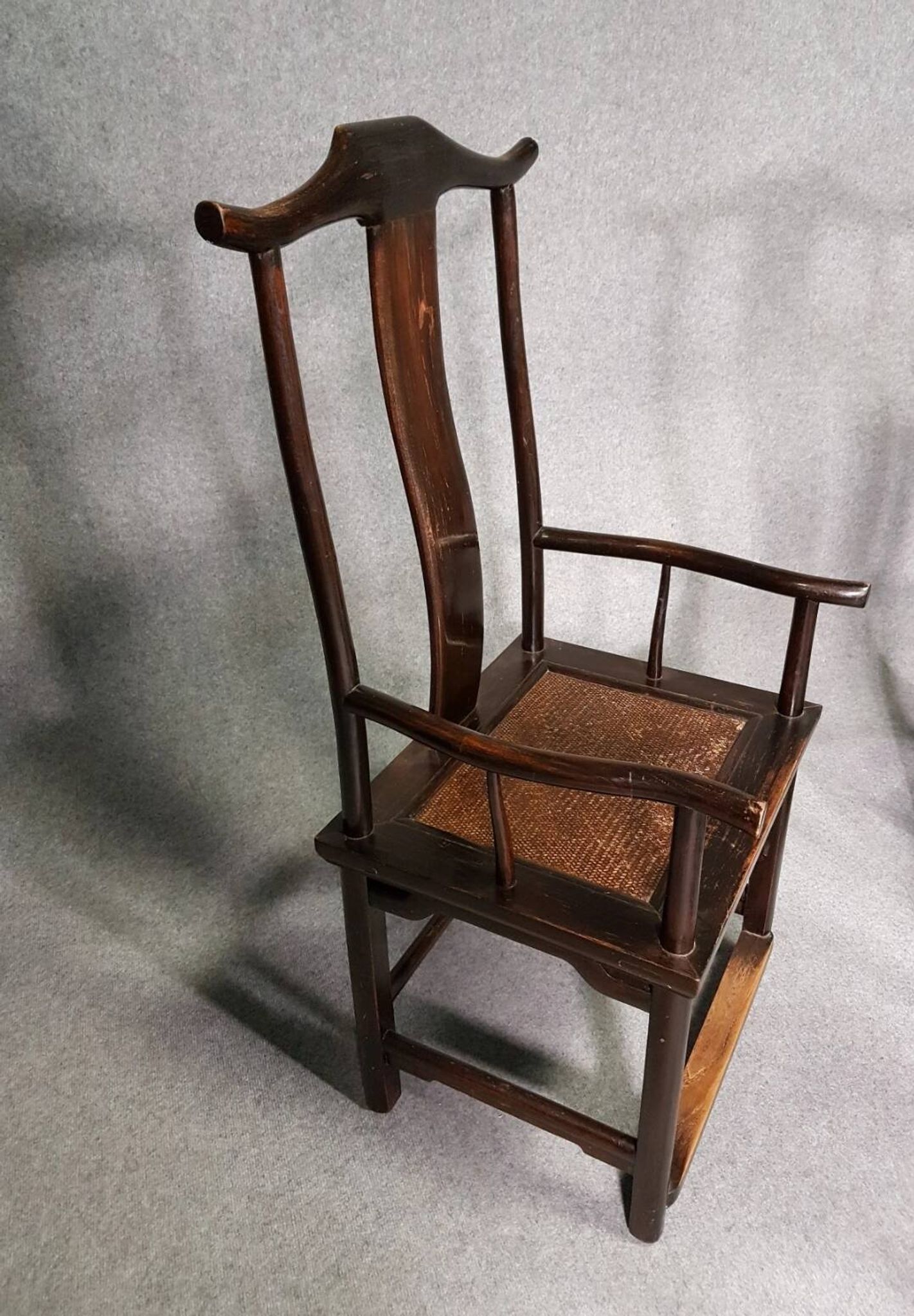 6 Vintage Oriental Asian Chinese Brown Tallback Yokeback Side Chairs. 2 x armchair / 4 x without a