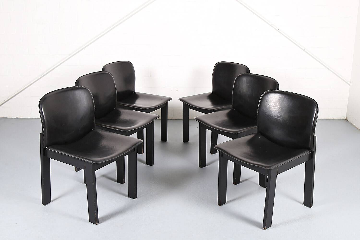 Lot de 6 chaises de salle à manger en bois et cuir noir