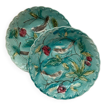 Two Onnaing barbotine bird plates, late 19th century