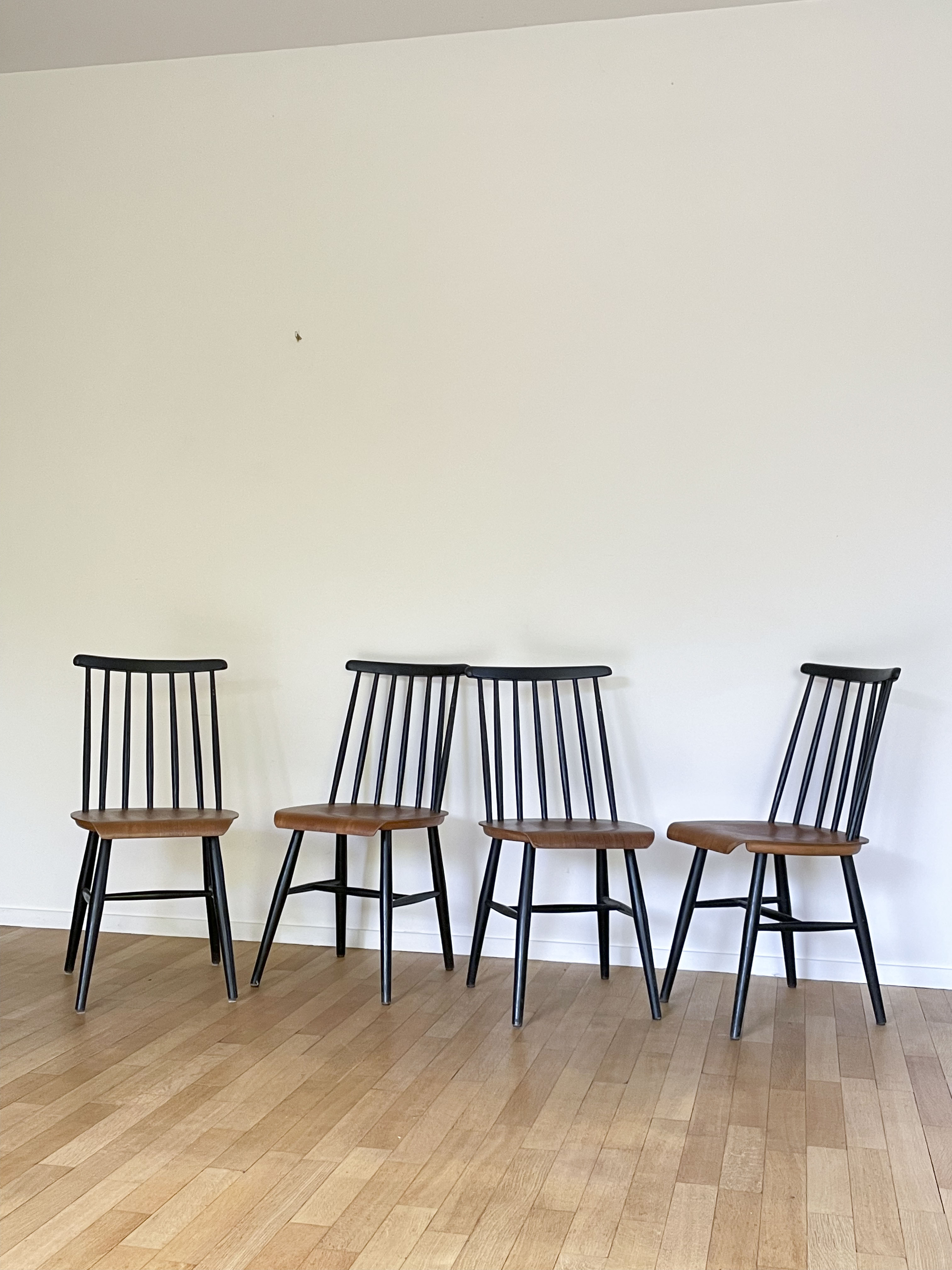 Set of 4 chairs model Fanett by Ilmari Tapiovaara