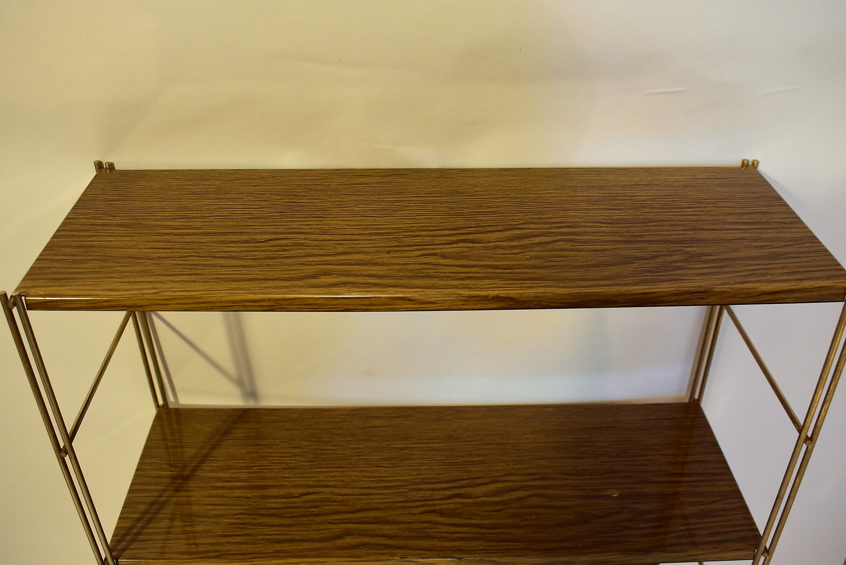 Shelf string vintage style beige taken no. 1