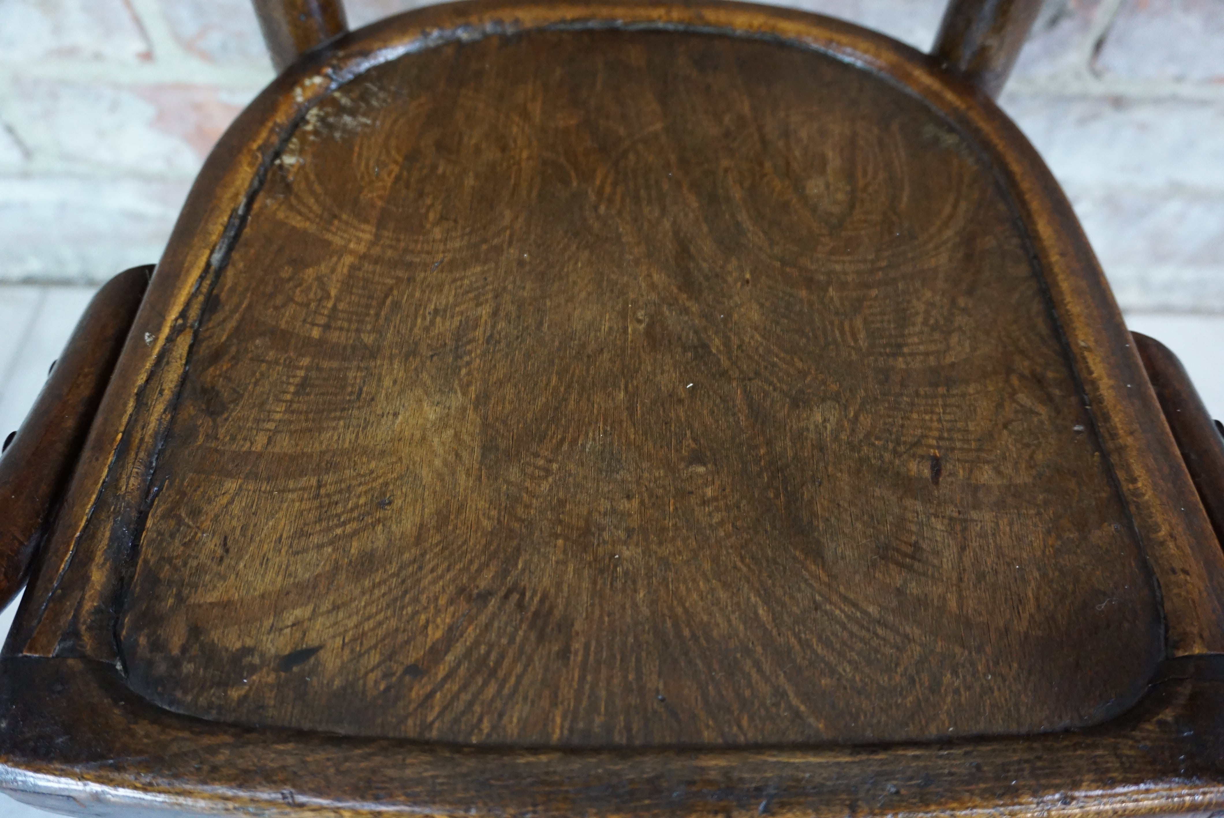 Early 20th century curved wooden chair
