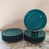 Porcelain serving plates