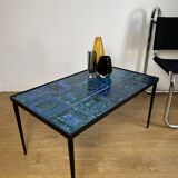 Table basse en céramique bleue par Robert & Jean CLOUTIER circa 1960