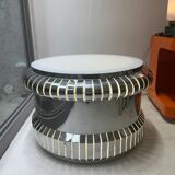 Illuminated coffee table