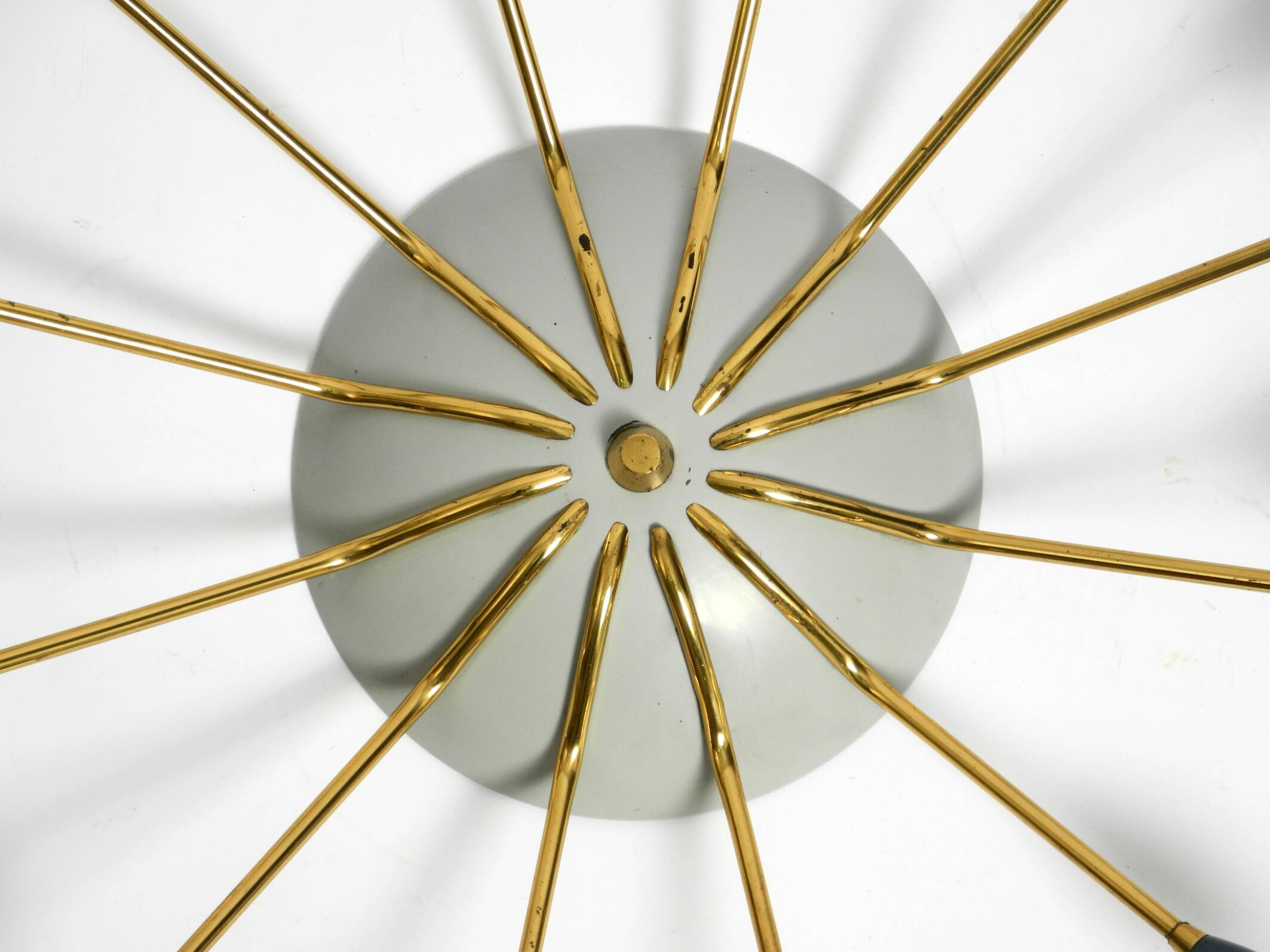 Very nice large 12-armed Mid Century Modern Brass Sputnik ceiling lamp