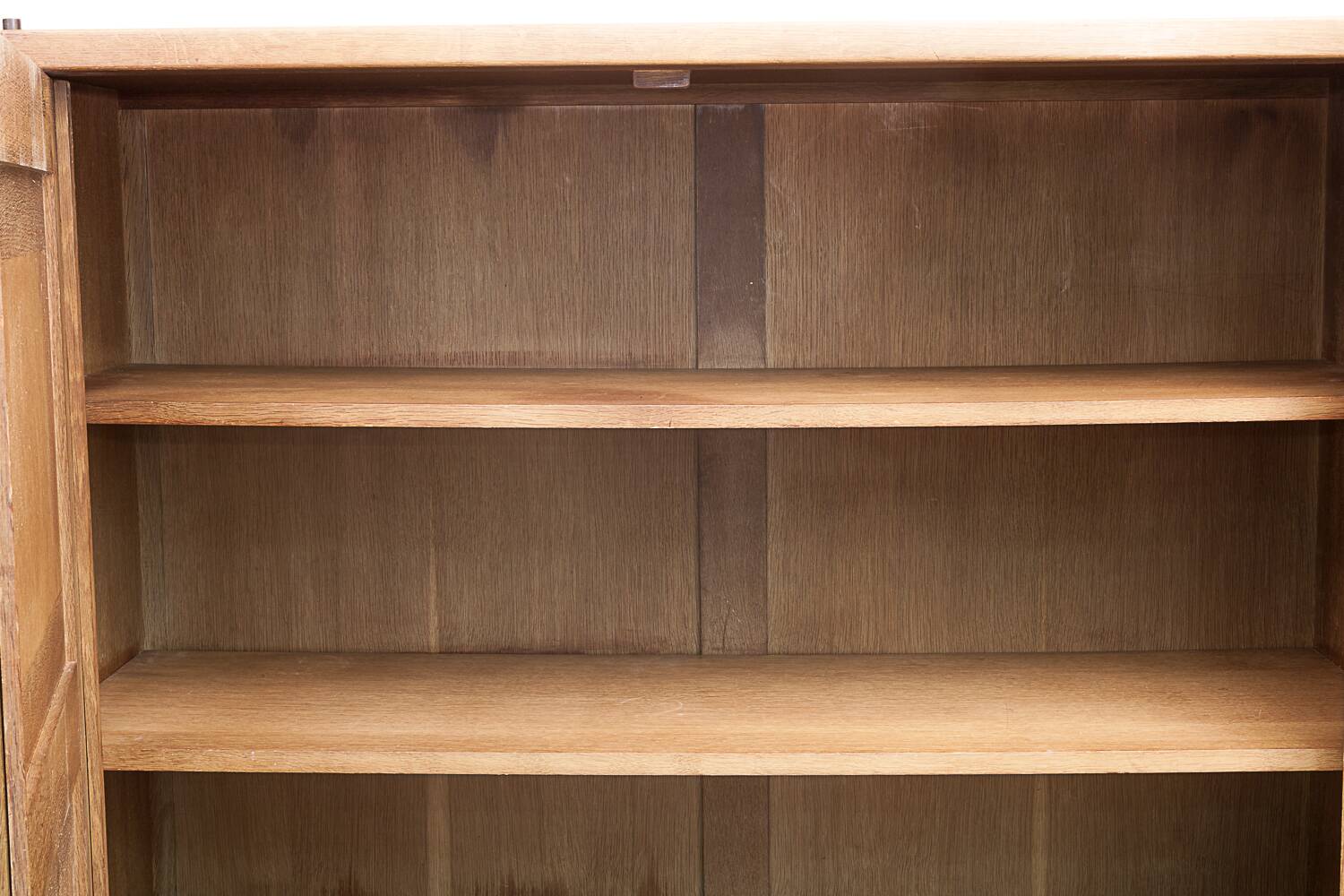 “Gemini” wardrobe, Guillerme and Chambron