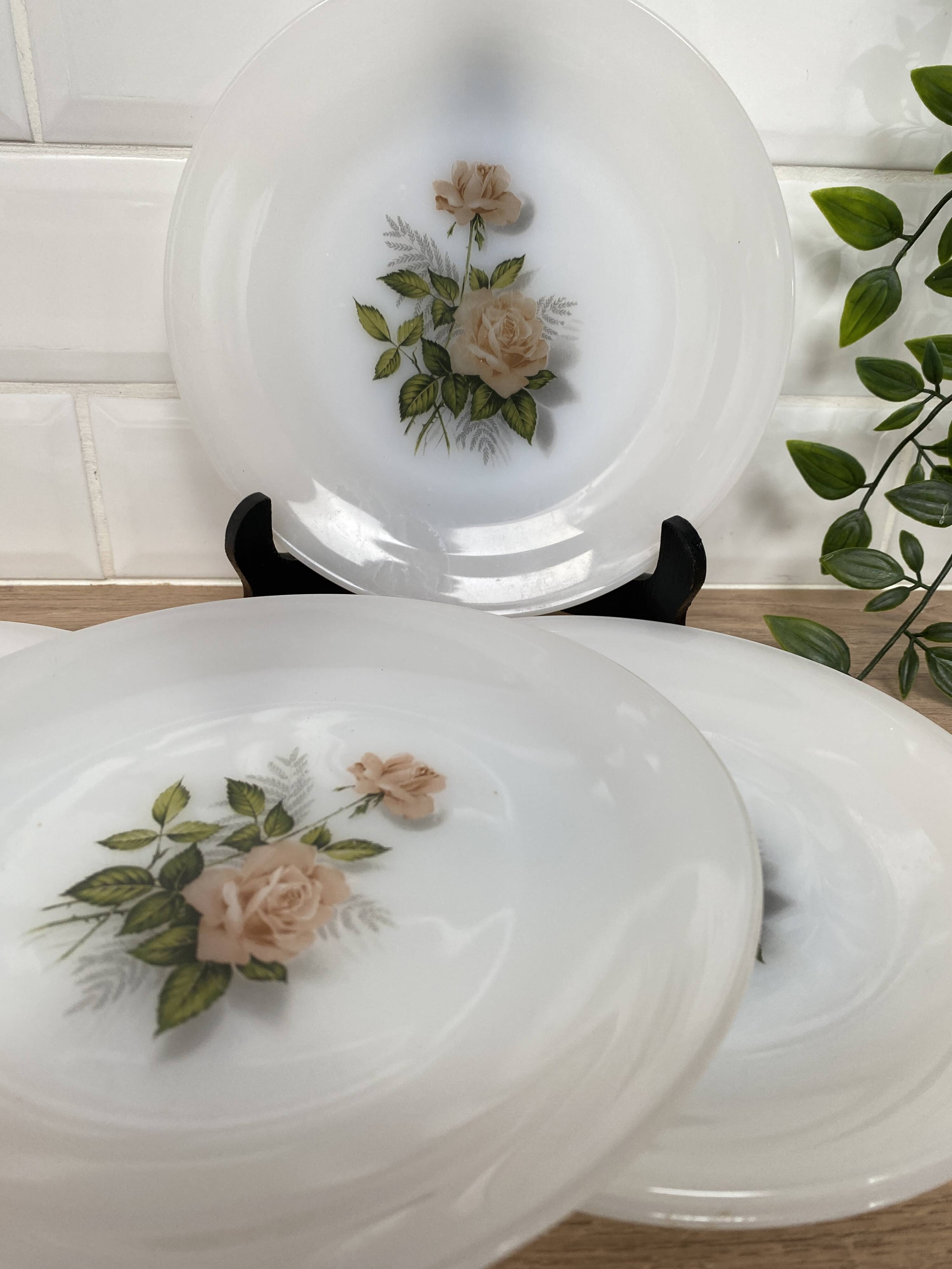 Set of 6 Arcopal Rose de France dessert plates