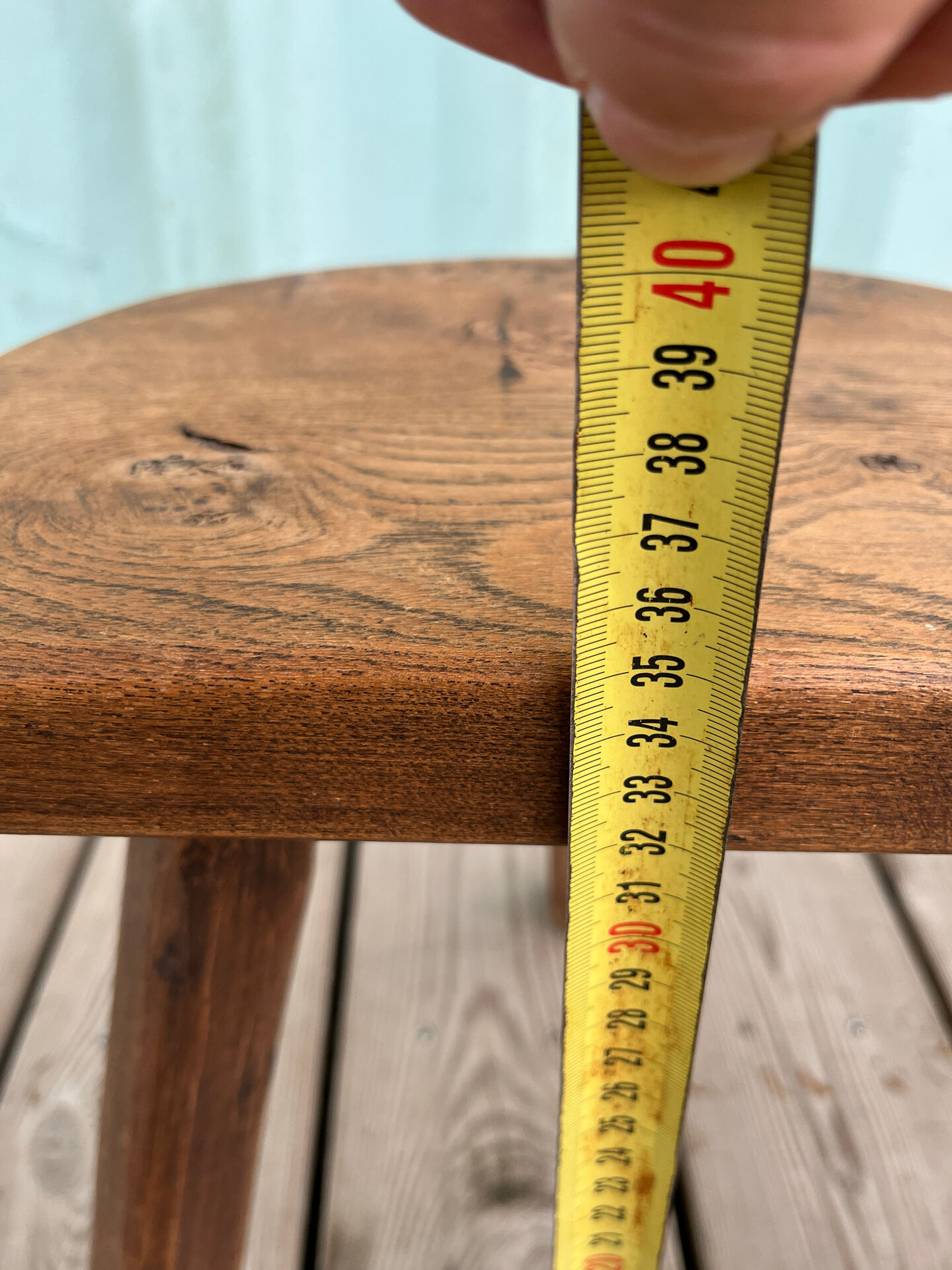 Tripod stool