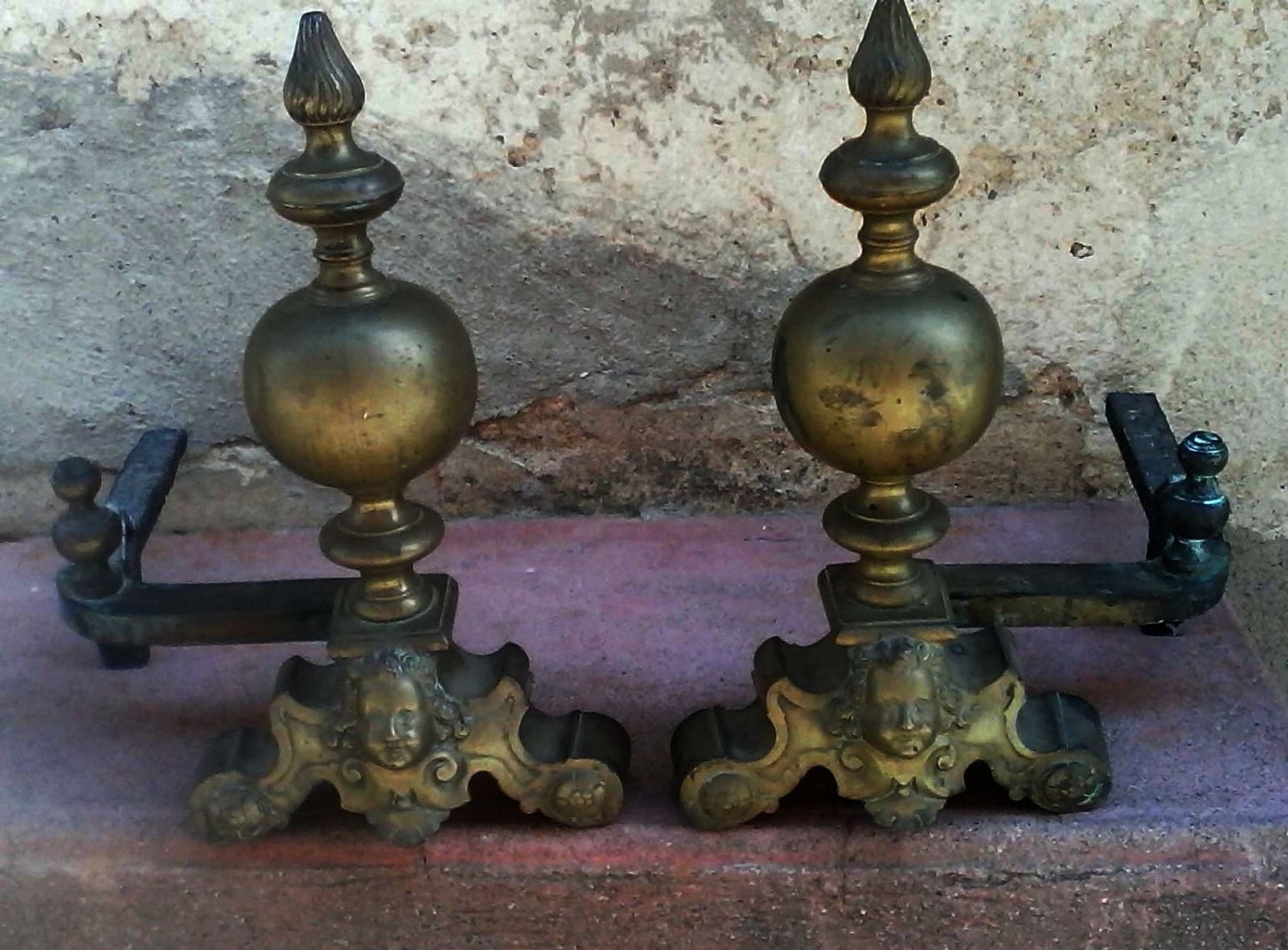 Paire de chenets français vintage