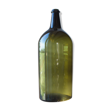 Bouteille en verre soufflé vintage