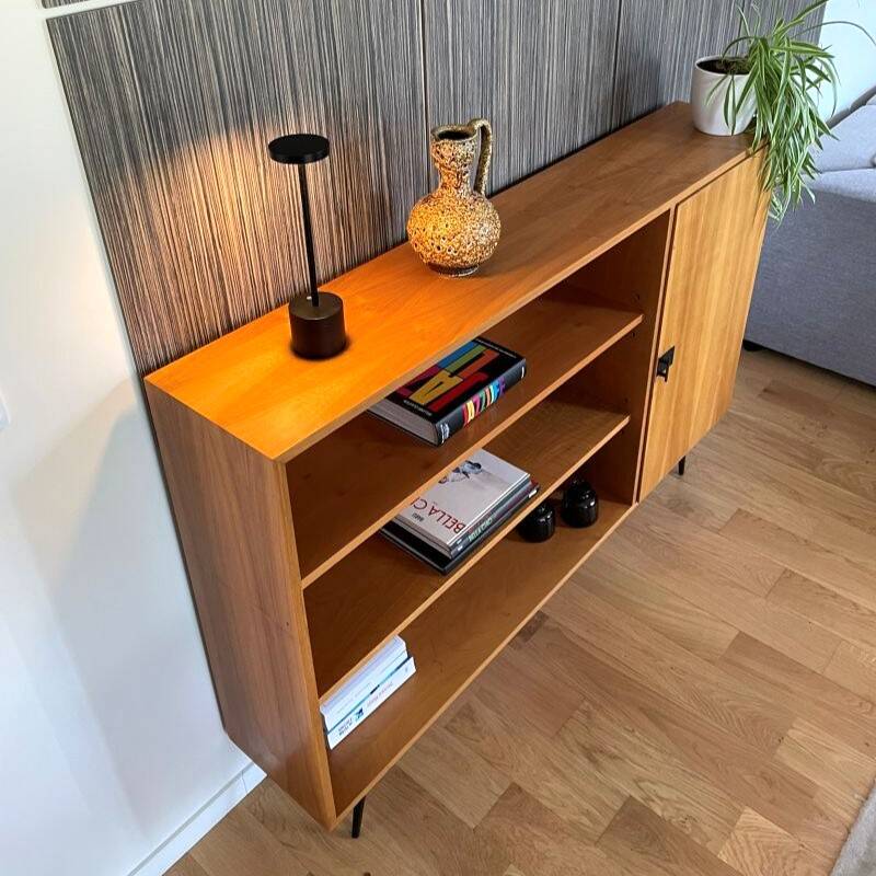 1960s buffet with shelves and 1 door