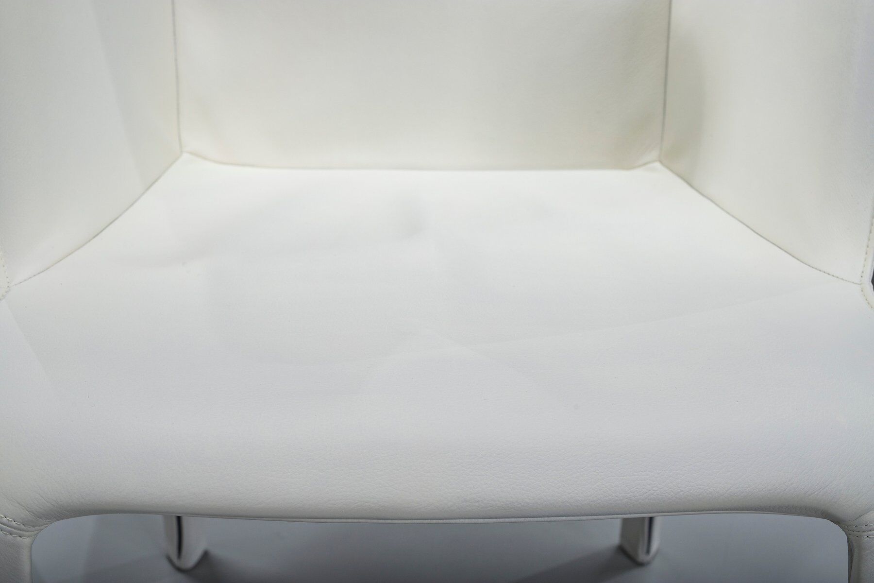 Gio dining chairs in ecru leather by Walter Knoll, Germany, 2000s, set of 8