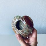 Heart candle holder in onyx