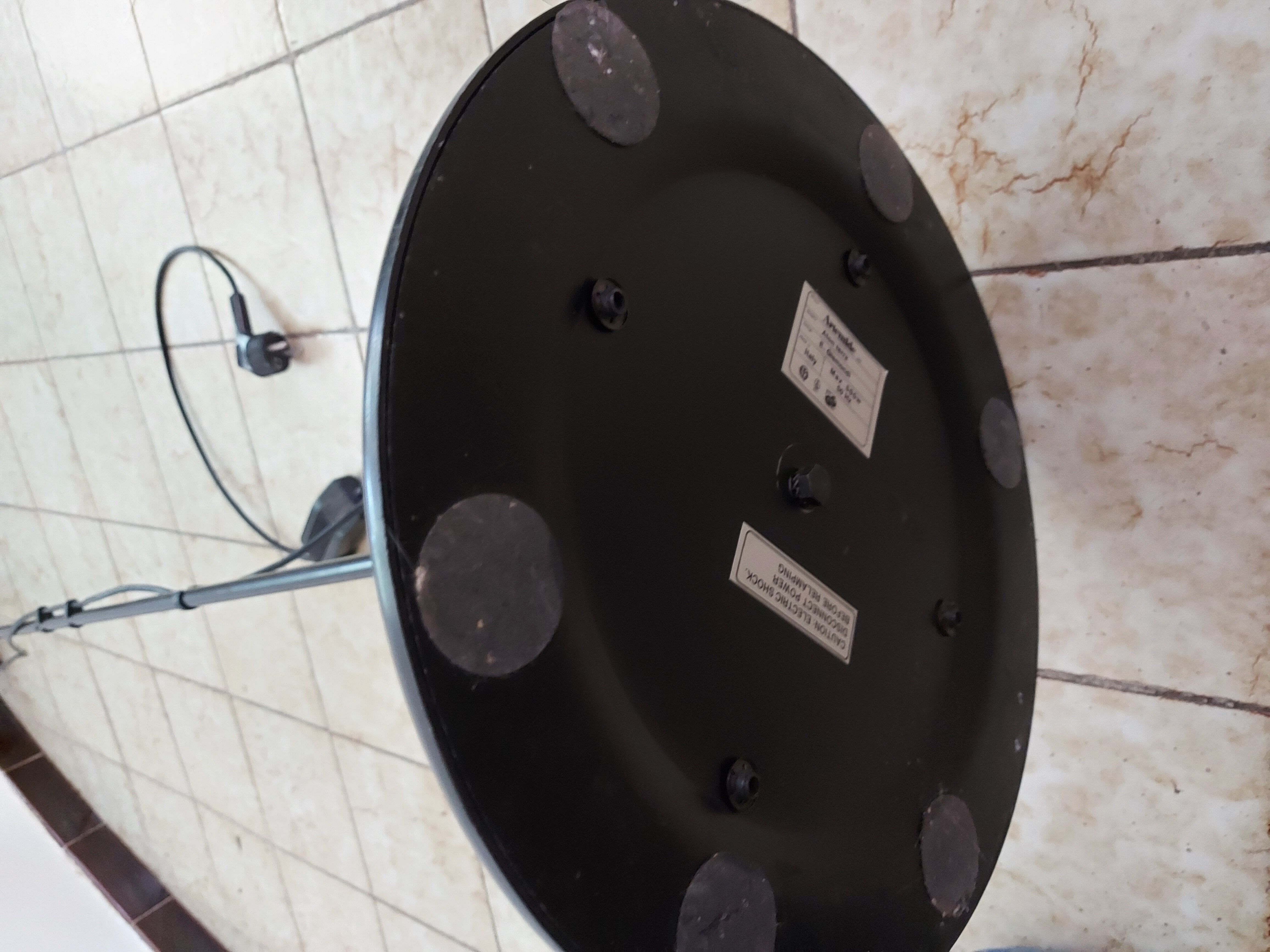 Gismondi lamppost for Artemide model Aton Terra