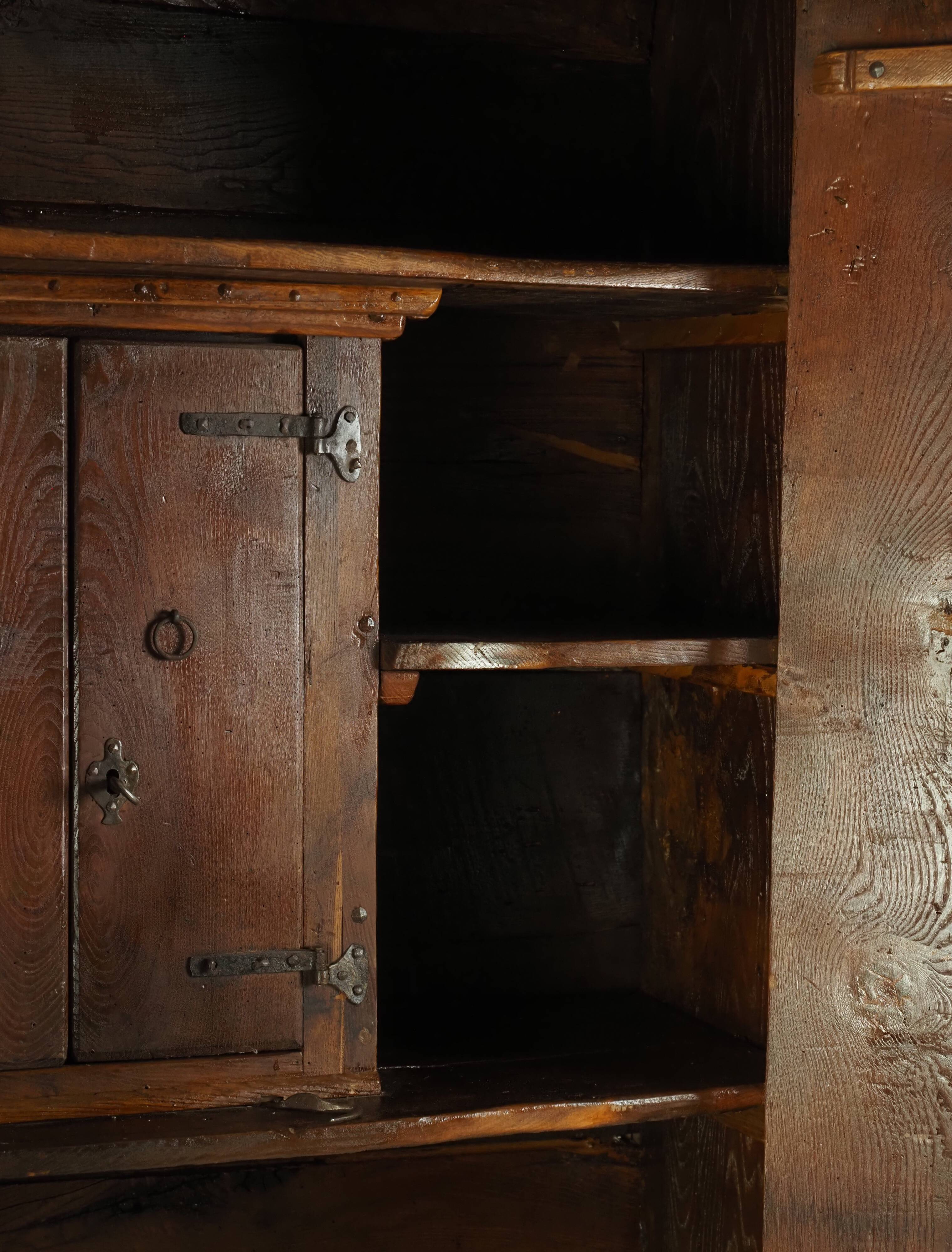18th century French 'fleur-de-lis' armoire