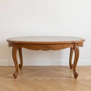 Cherry wood coffee table in Louis XV style  
Glass top  
Dimensions: 115*63 cm