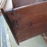 Commode galbée style Louis XVI